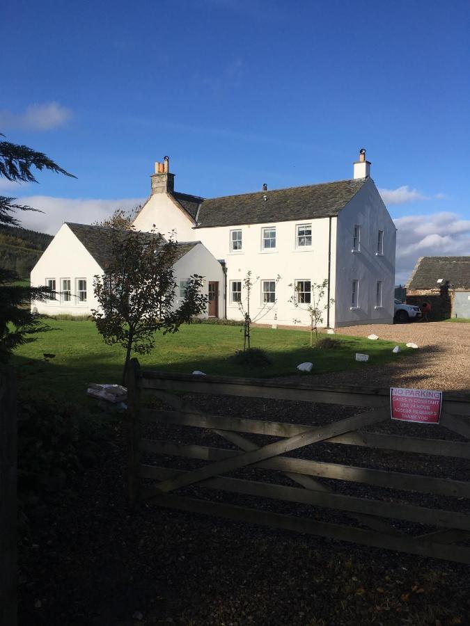 Ladyurd Farmhouse West Linton エクステリア 写真