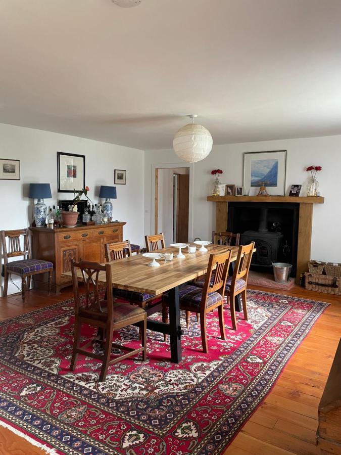 Ladyurd Farmhouse West Linton エクステリア 写真