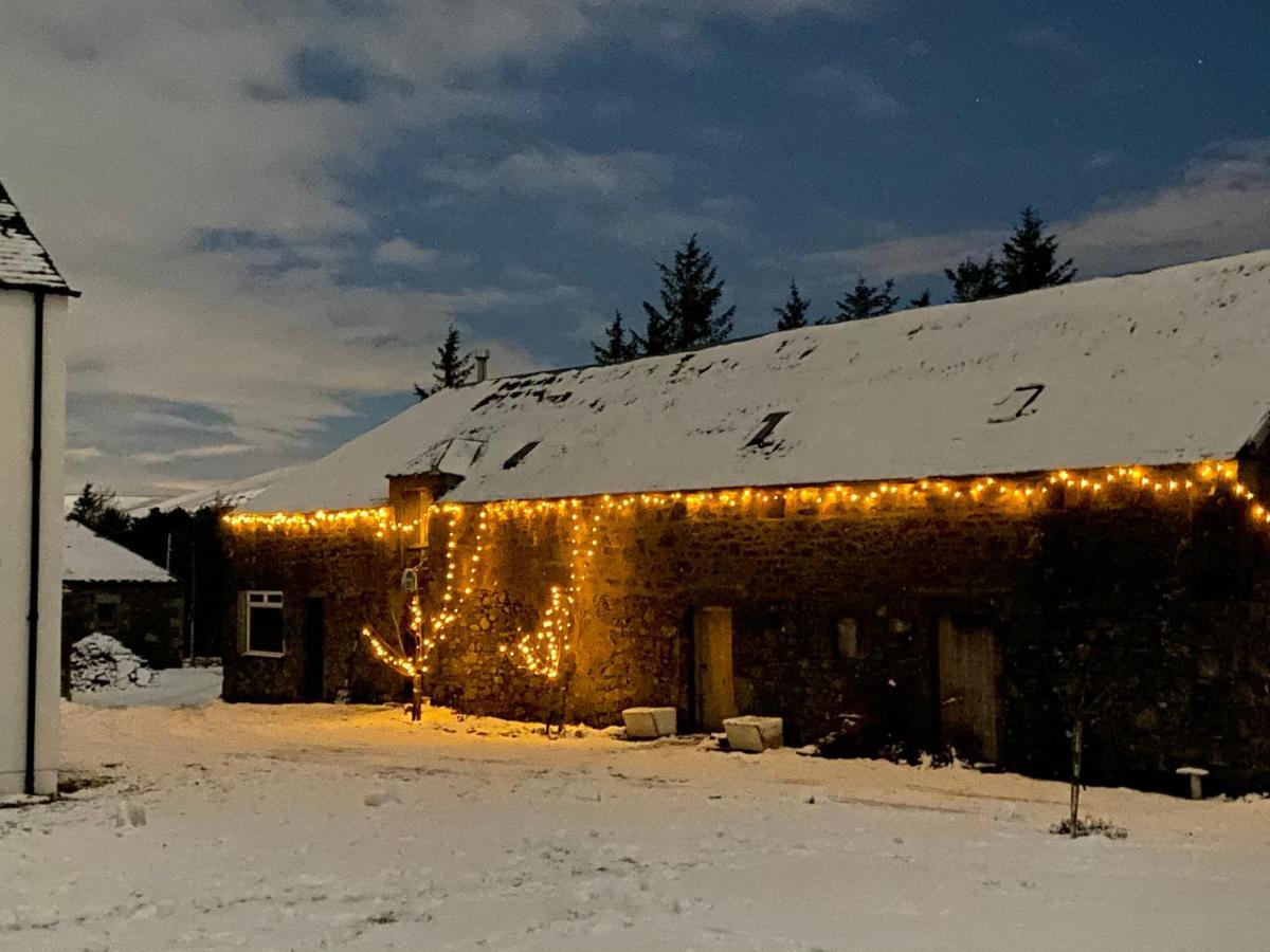 Ladyurd Farmhouse West Linton エクステリア 写真